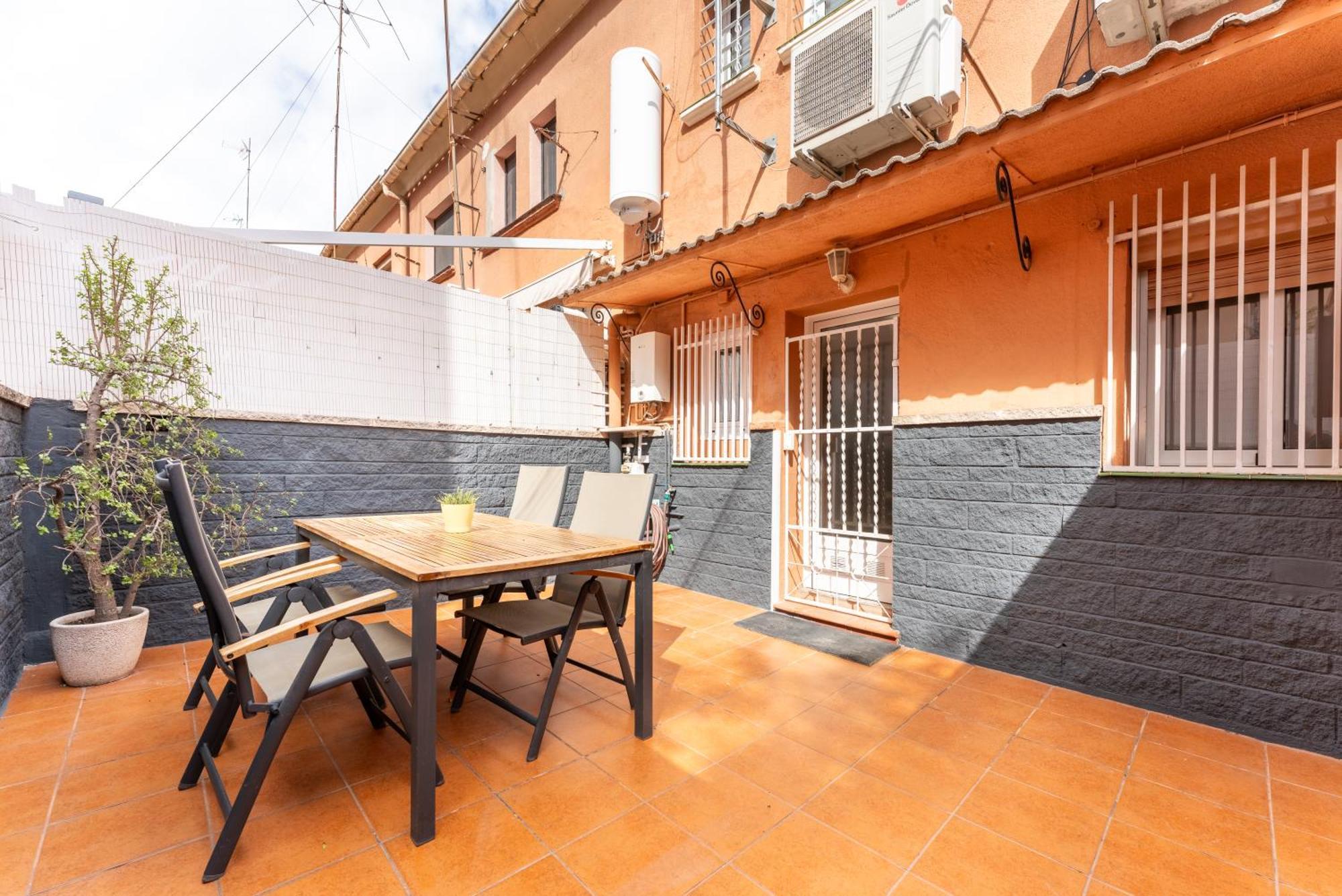 Villa La Sagrera House Barcelona Exterior foto